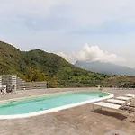 Tenuta Croce Karol-piscina-vista Mare Apartment *