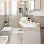 Tenuta Croce Karol-piscina-vista Mare Apartment