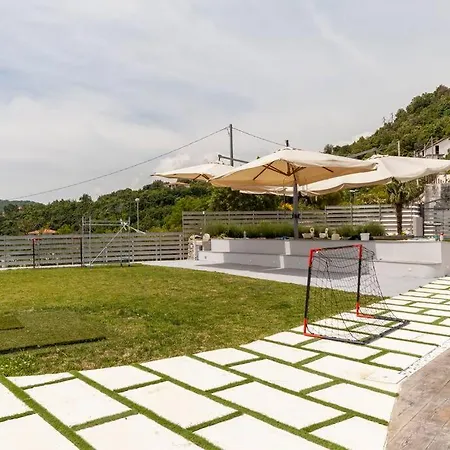 Tenuta Croce Karol-piscina-vista Mare Apartment Salerno
