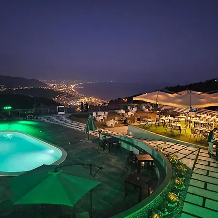 Tenuta Croce Karol-piscina-vista Mare Apartment *