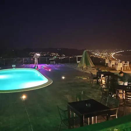 Tenuta Croce Karol-piscina-vista Mare Apartment Salerno